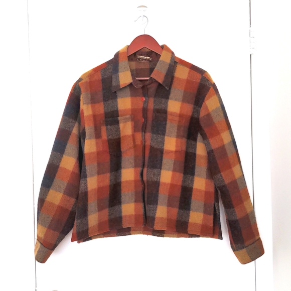 Vintage Jackets & Blazers - Plaid wool blend cropped shacket small